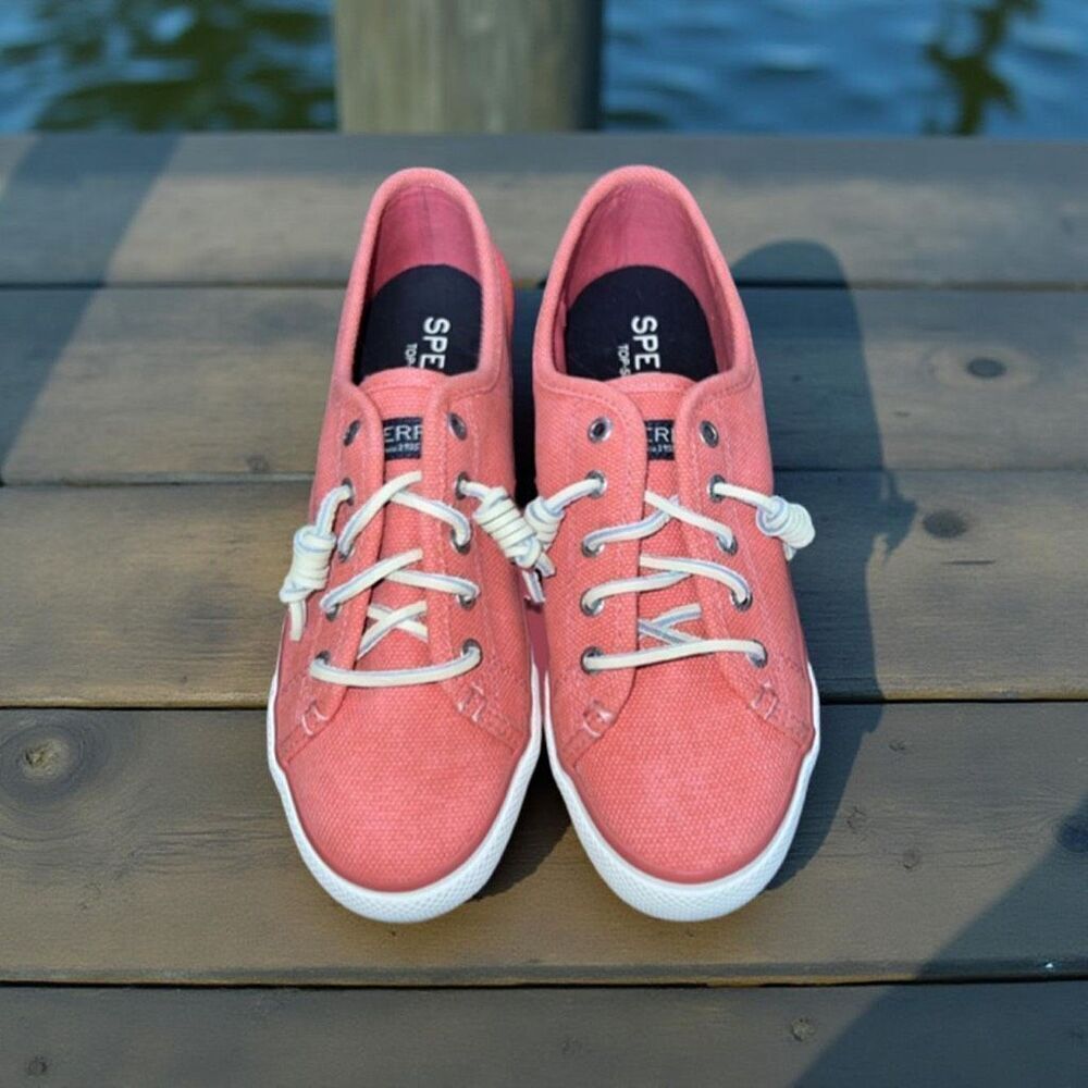 NWOB Sperry Women's Crest Vibe Linen Sneaker Washed Salmon Size 6.5